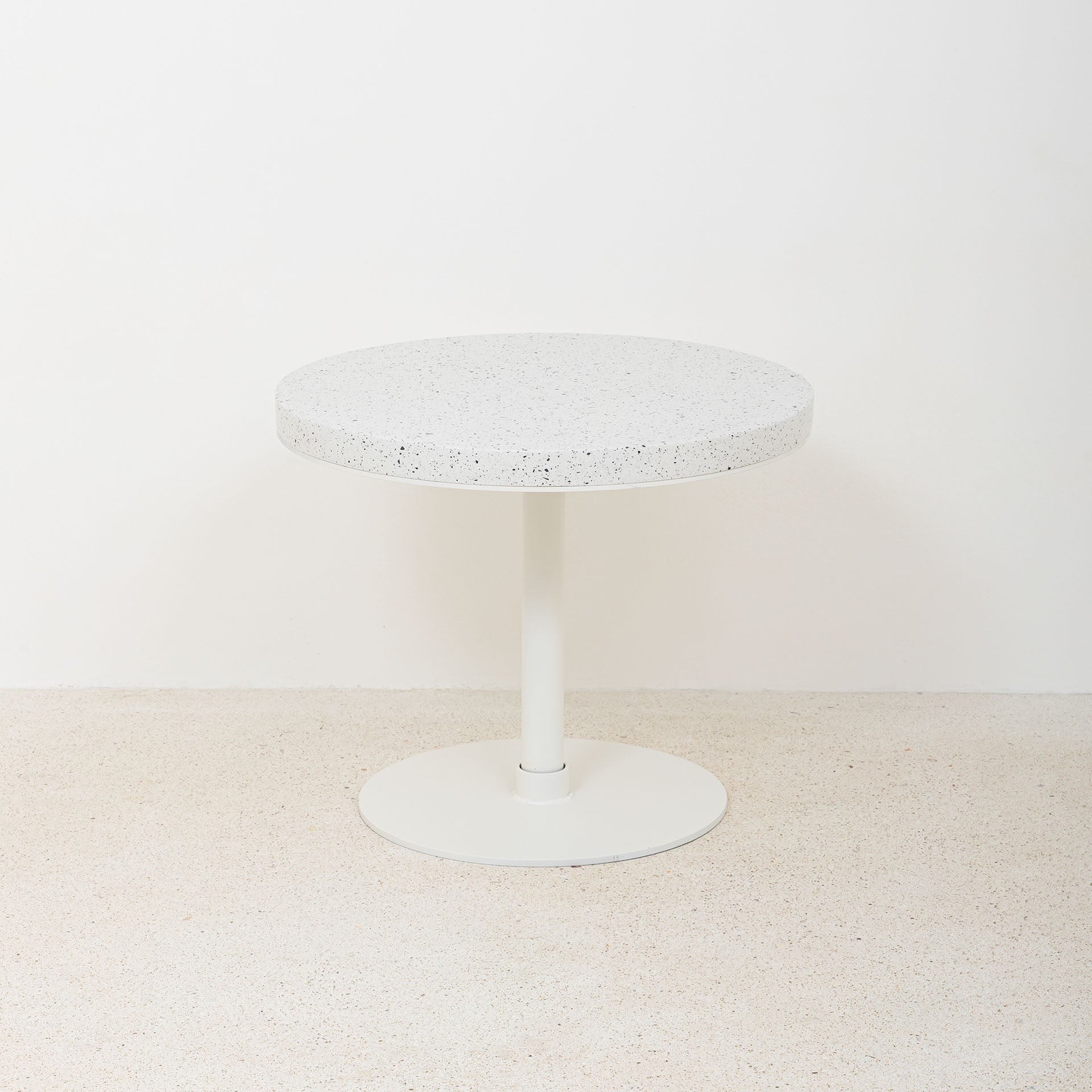 ビールストーン BEAL STONE サイドテーブル 丸 幅60cm Ant06