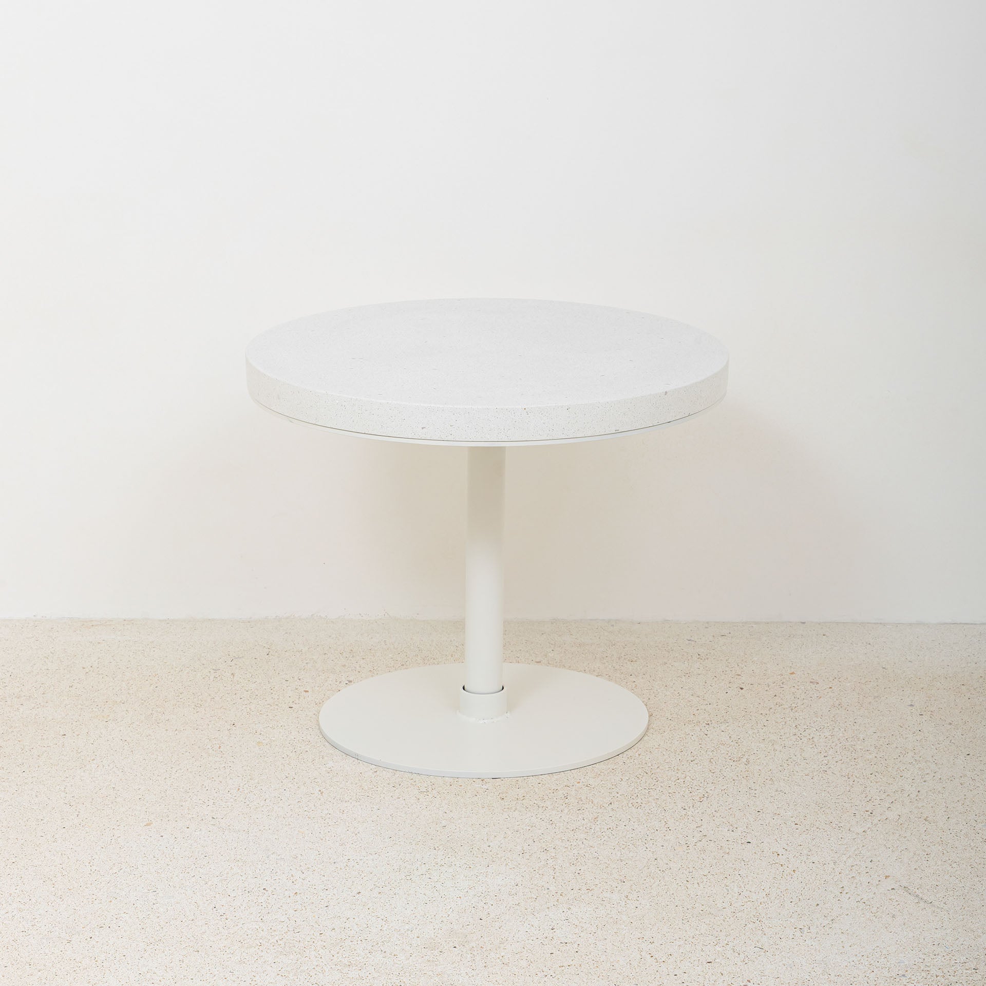 ビールストーン BEAL STONE サイドテーブル 丸 幅60cm Ant06