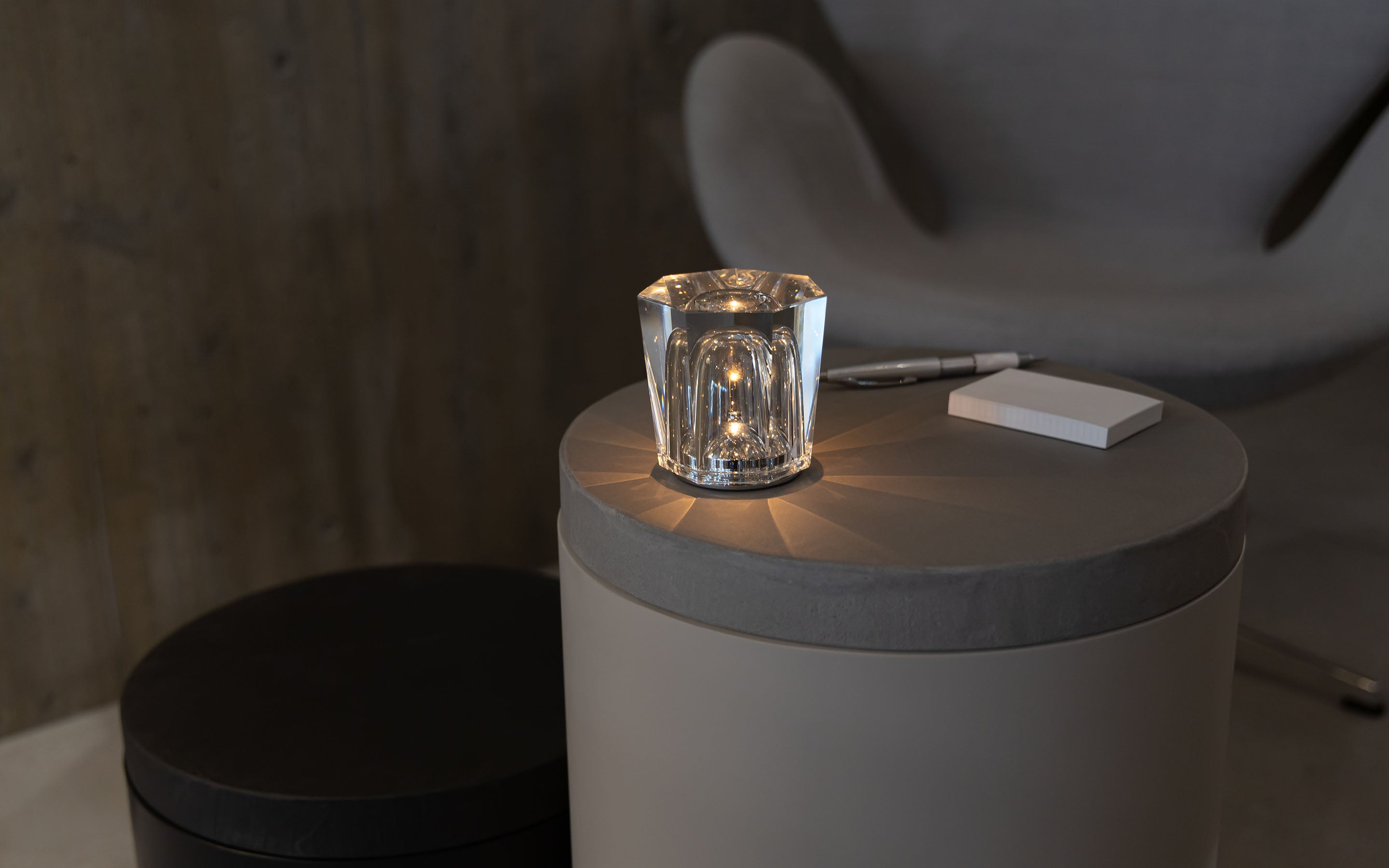 モールテックス (MORTEX) テーブルのオンライン通販/Bee